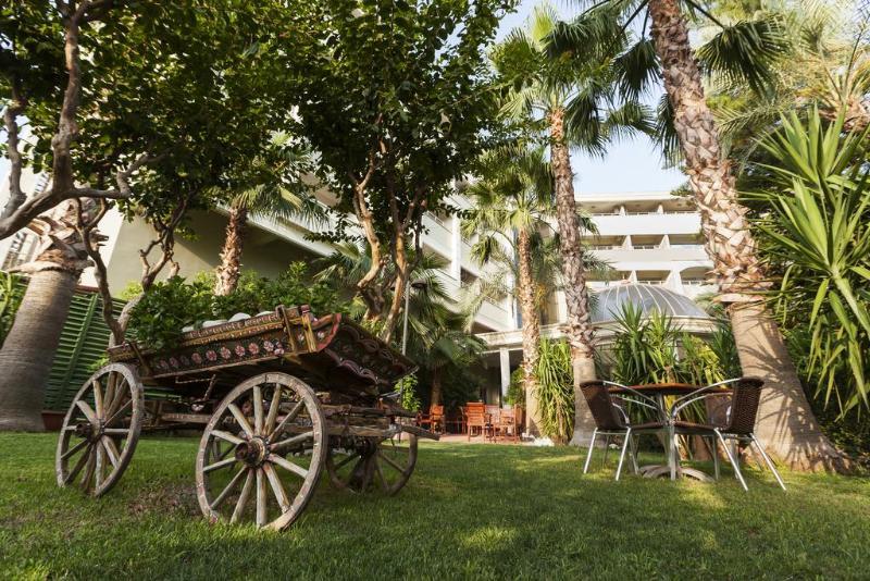 Seher Kumkoy Star Resort And Spa Side Exterior foto